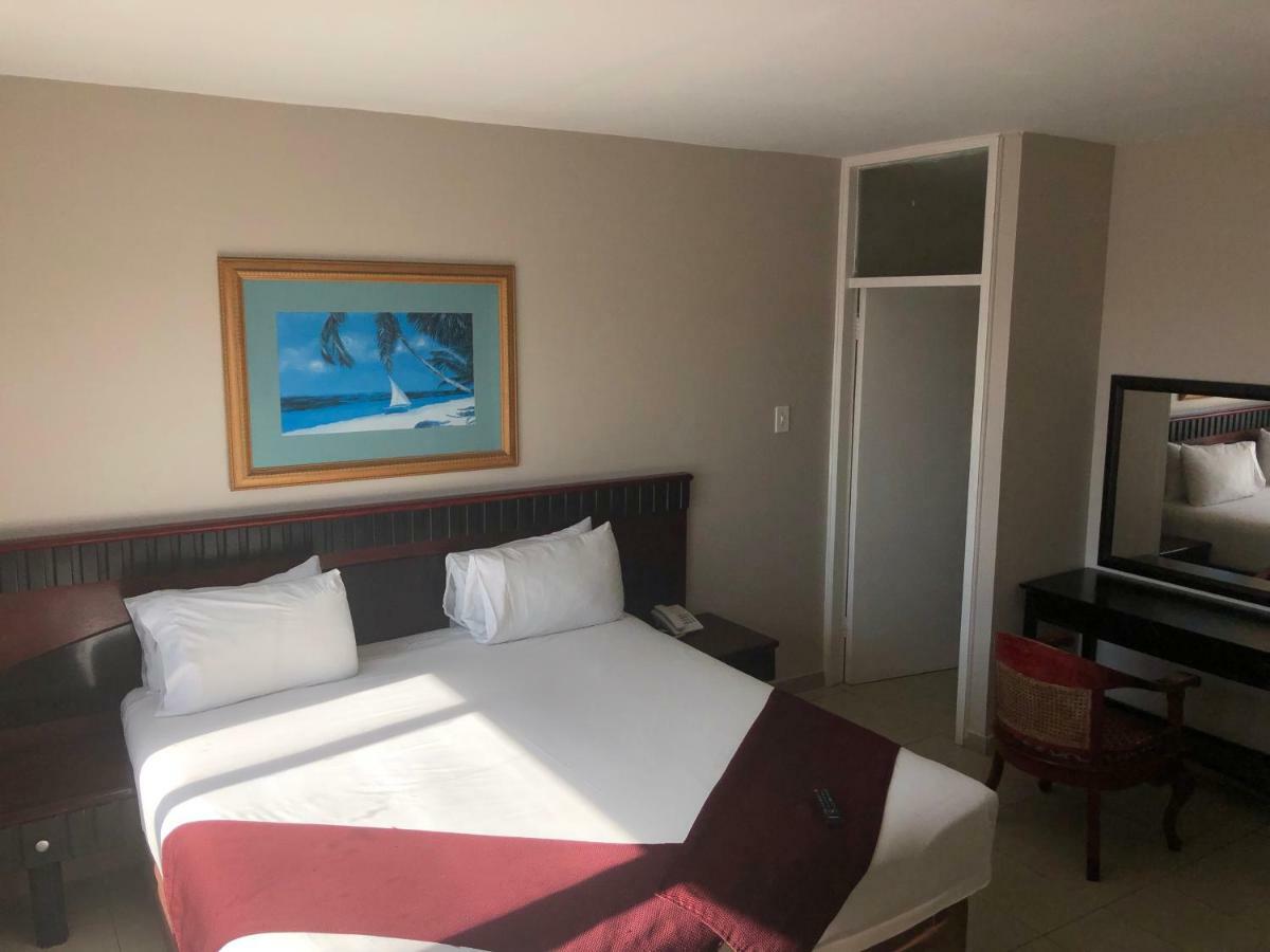 Coastlands Durban Self Catering Holiday Apartments Ngoại thất bức ảnh